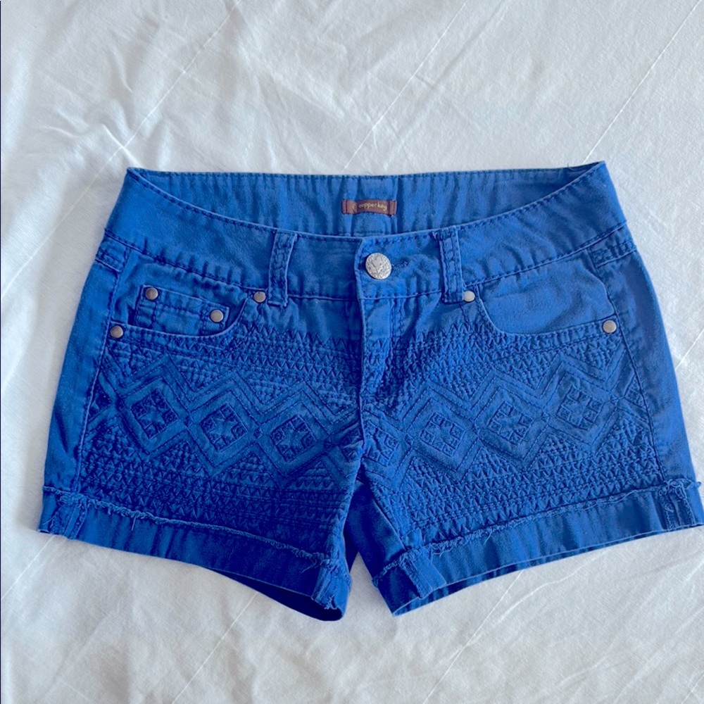 Copper Key Blue Canvas Shorts with Embroidered Design